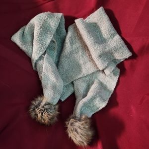 Women's taupe knit scarf with Faux fur